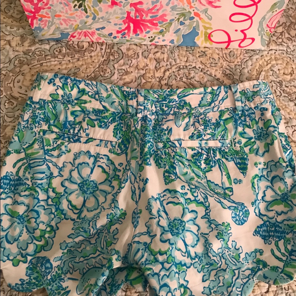 Lilly Pulitzer Shorts (scalloped)